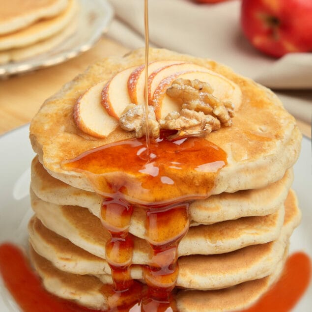 Apple Cinnamon Pancakes