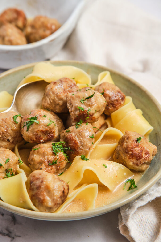 Crockpot Swedish Meatballs