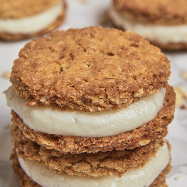 Oatmeal Cream Pie Recipe